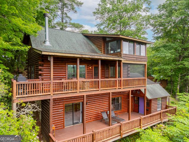 237 Dupont Drive, Blue Ridge, GA 30513