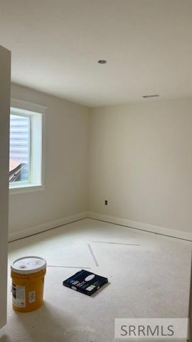 341 Copeland Dr, Idaho Falls, ID 83401