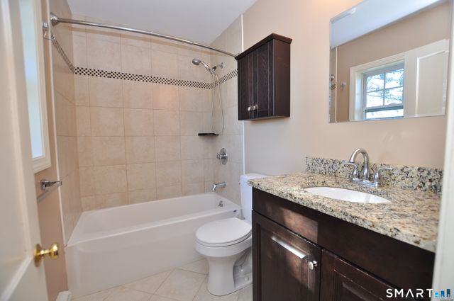 48 Claire Hill Road B, Burlington, CT 06013