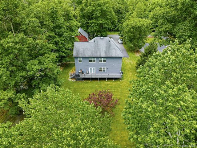 24 Mud Mills Road, Middletown, NY 10940