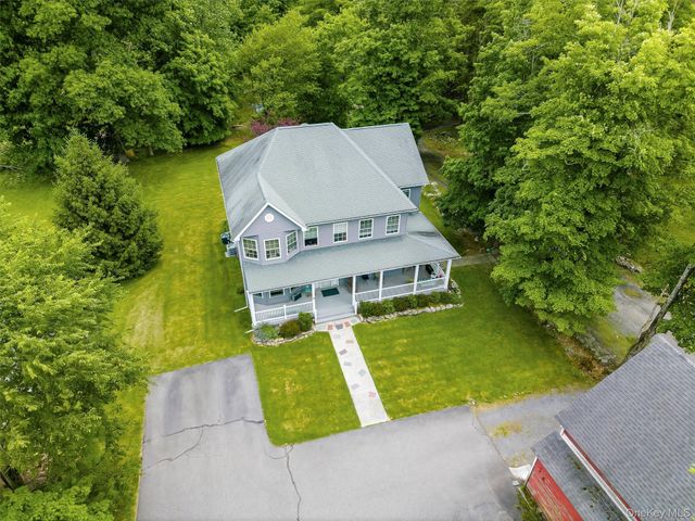 24 Mud Mills Road, Middletown, NY 10940