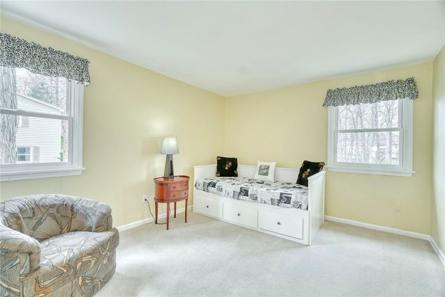 9 Burncoat Way, Pittsford, NY 14534