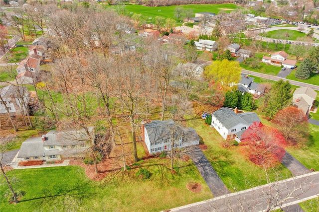 9 Burncoat Way, Pittsford, NY 14534