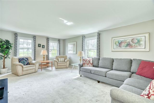 9 Burncoat Way, Pittsford, NY 14534