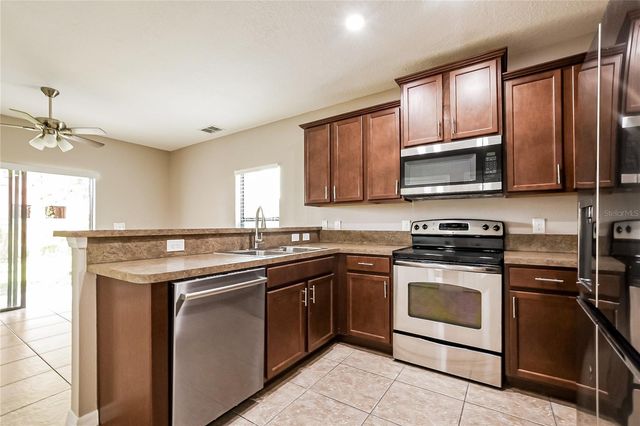 1310 WINDSOR LAKE CIRCLE, Sanford, FL 32773