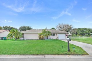 2065 SE Ancora Court, Port St. Lucie, Port St Lucie, FL 34952