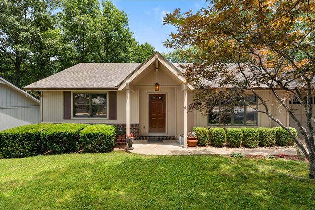 20 Munster Drive, Bella Vista, AR 72715
