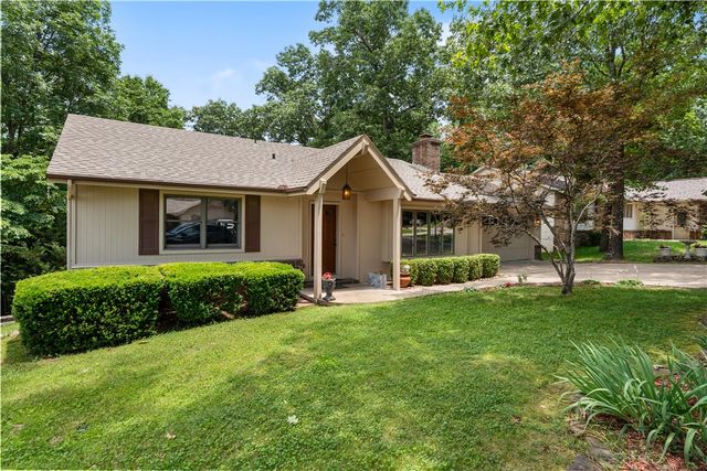20 Munster Drive, Bella Vista, AR 72715