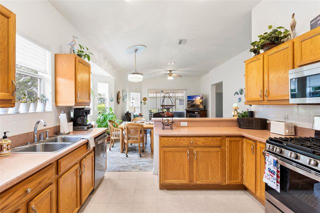1824 W ZOE COURT, Lecanto, FL 34461