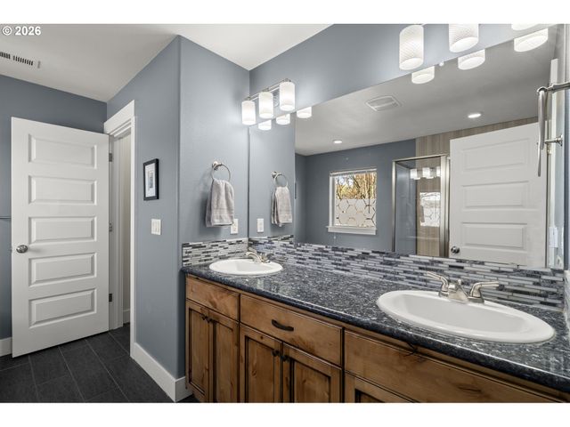 6306 Se 63RD Ave, Portland, OR 97206