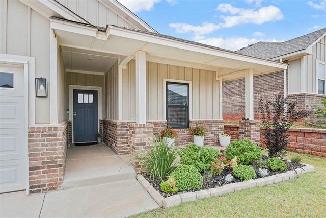 17816 Morning Sky Court, Edmond, OK 73012