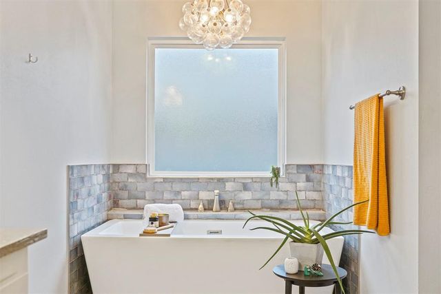 17816 Morning Sky Court, Edmond, OK 73012