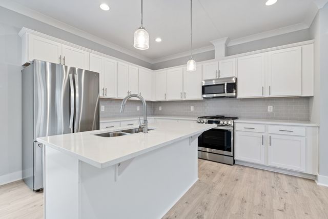 123 Stewarts Landing Dr, Mount Juliet, TN 37122