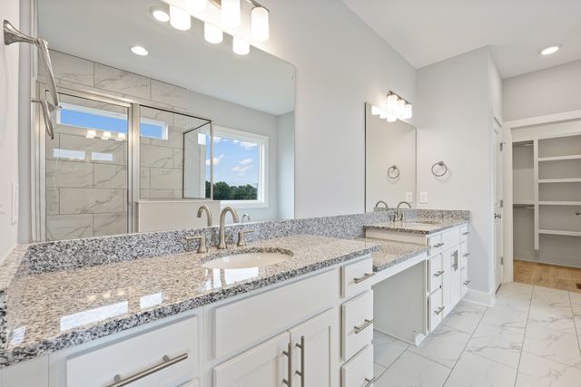 123 Stewarts Landing Dr, Mount Juliet, TN 37122