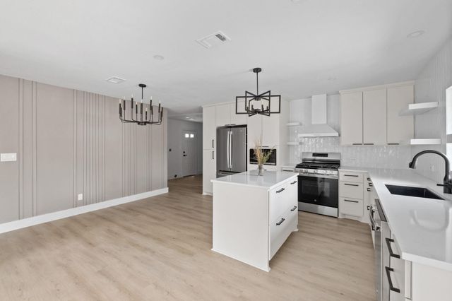 903 Cardiff DR, Austin, TX 78745