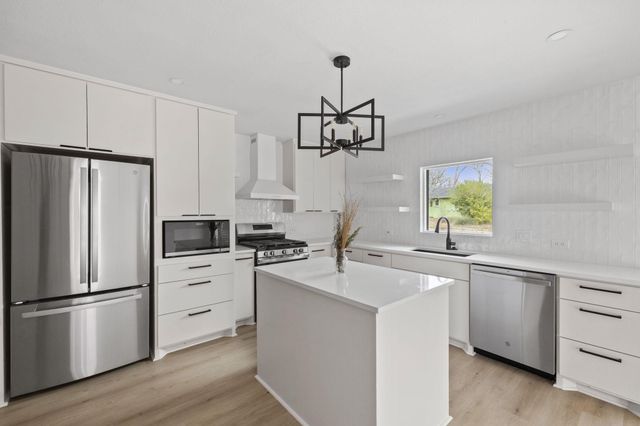 903 Cardiff DR, Austin, TX 78745