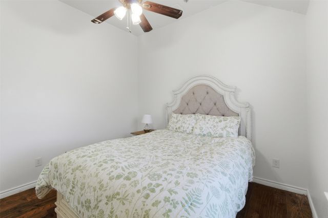1030 Lester Burt Road, Farmersville, TX 75442