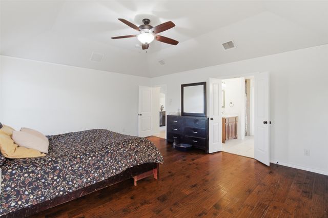 1030 Lester Burt Road, Farmersville, TX 75442