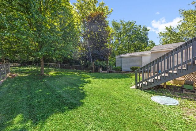 6314 Hillcrest Road, Cary, IL 60013