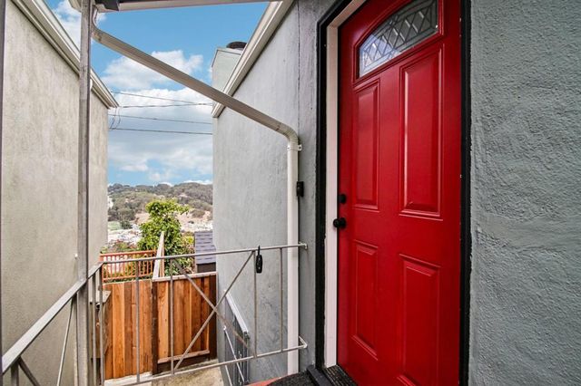 74 Dalerose Court, Daly City, CA 94014
