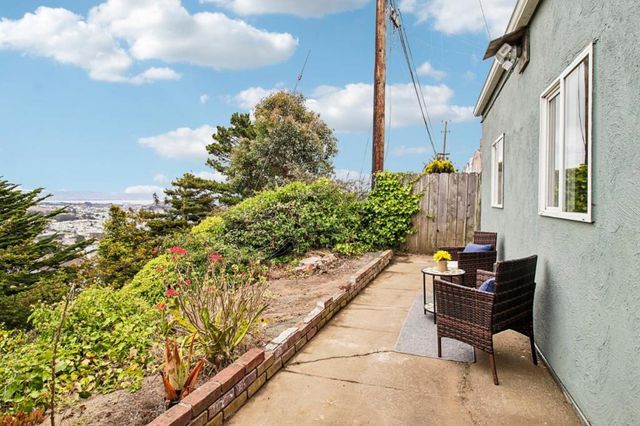 74 Dalerose Court, Daly City, CA 94014