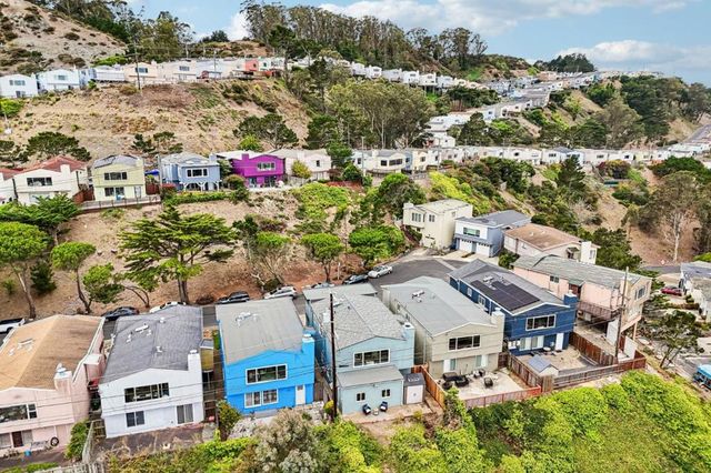 74 Dalerose Court, Daly City, CA 94014