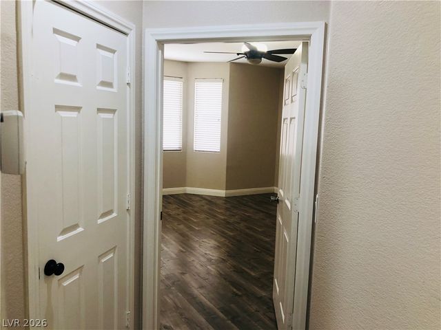 7606 Brambleberry Court, Las Vegas, NV 89113