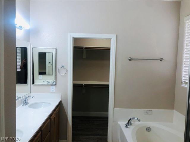 7606 Brambleberry Court, Las Vegas, NV 89113