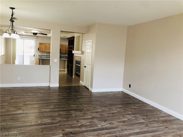 7606 Brambleberry Court, Las Vegas, NV 89113