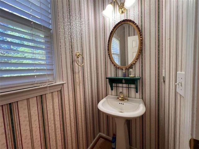 3707 Coldwater Lane, Snellville, GA 30039