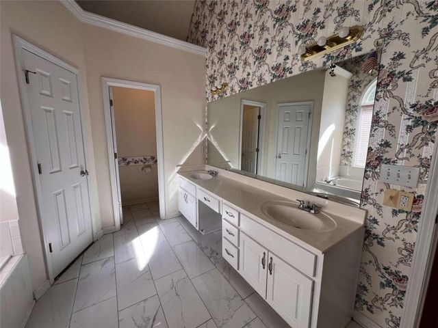 3707 Coldwater Lane, Snellville, GA 30039