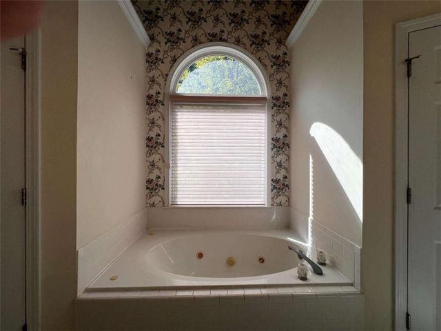 3707 Coldwater Lane, Snellville, GA 30039