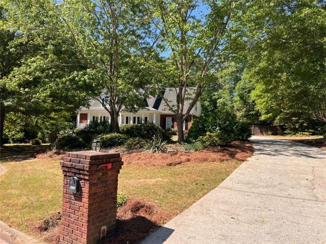 3707 Coldwater Lane, Snellville, GA 30039