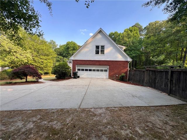 3707 Coldwater Lane, Snellville, GA 30039