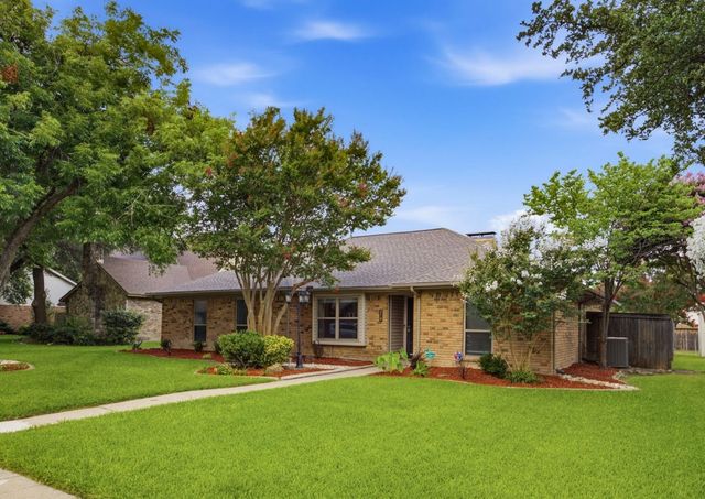 219 Hemlock Drive, Richardson, TX 75081