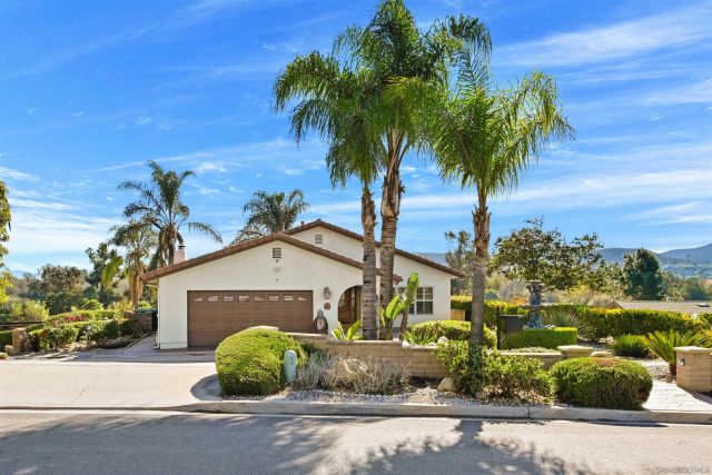 9219 Inverness Rd., Santee, CA 92071