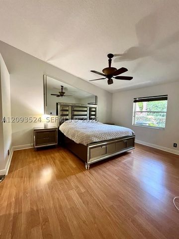 8195 Via Bella, Boca Raton, FL 33496