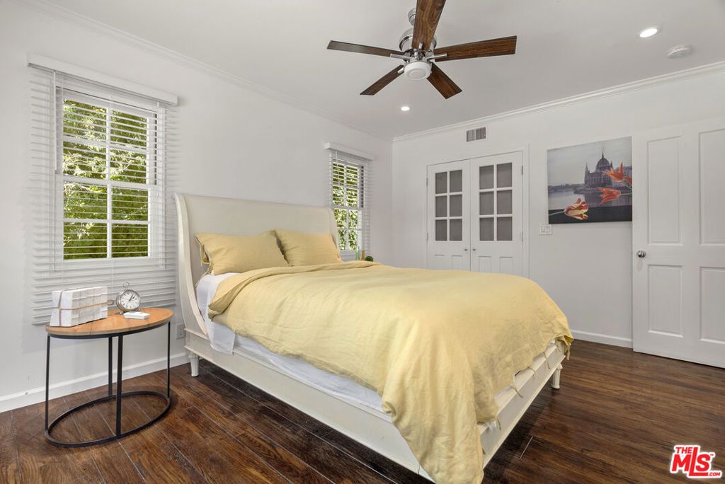 Image 30 of property listing at 2761 Hutton Drive, Los Angeles, CA 90210