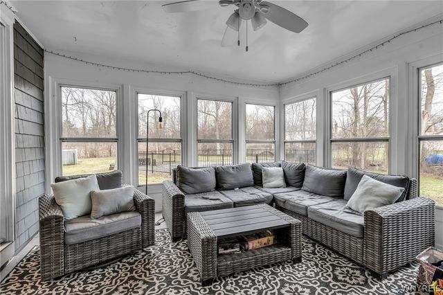 70 Wynngate Lane, Amherst, NY 14221