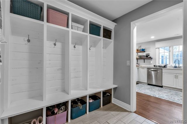 70 Wynngate Lane, Amherst, NY 14221