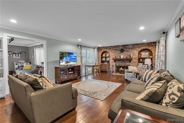 70 Wynngate Lane, Amherst, NY 14221