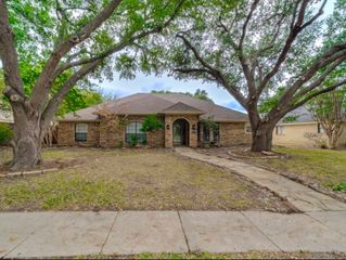 3924 Mesa Drive, Plano, TX 75074