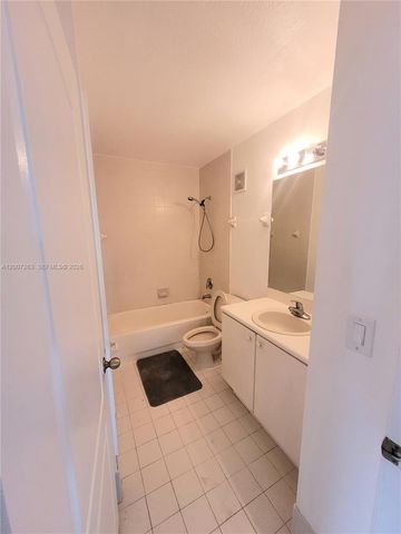 4331 SW 160th Ave 209, Miramar, FL 33027