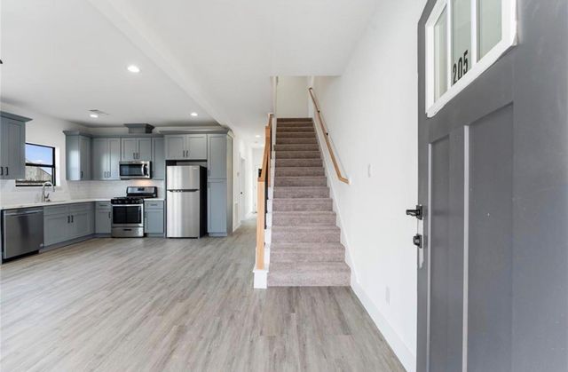205 S Second Street, Beasley, TX 77417