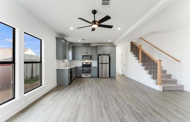 205 S Second Street, Beasley, TX 77417