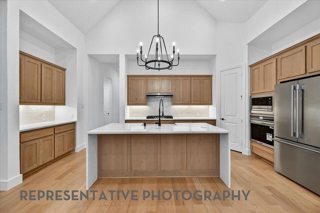 948 Schuberts Road, Fort Worth, TX 76247