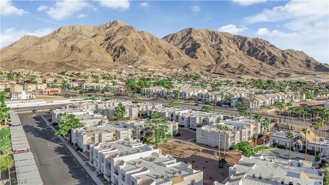 6800 East Lake Mead Boulevard 1055, Las Vegas, NV 89156