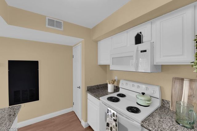 6800 East Lake Mead Boulevard 1055, Las Vegas, NV 89156