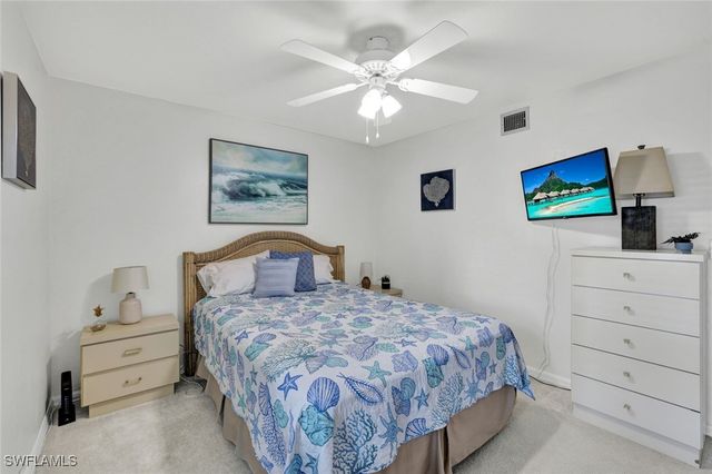 228 Fox Glen DR 3203, Naples, FL 34104