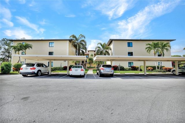 228 Fox Glen DR 3203, Naples, FL 34104